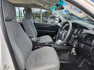 2021 Toyota Hilux - Thumbnail