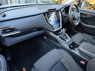 2022 Subaru Outback - Thumbnail