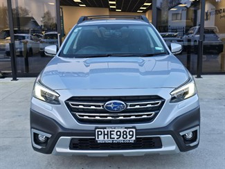 2022 Subaru Outback - Thumbnail