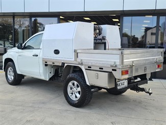 2021 Mitsubishi Triton - Thumbnail